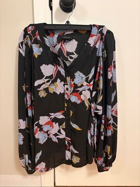Floral Button-Front Long Sleeve Top